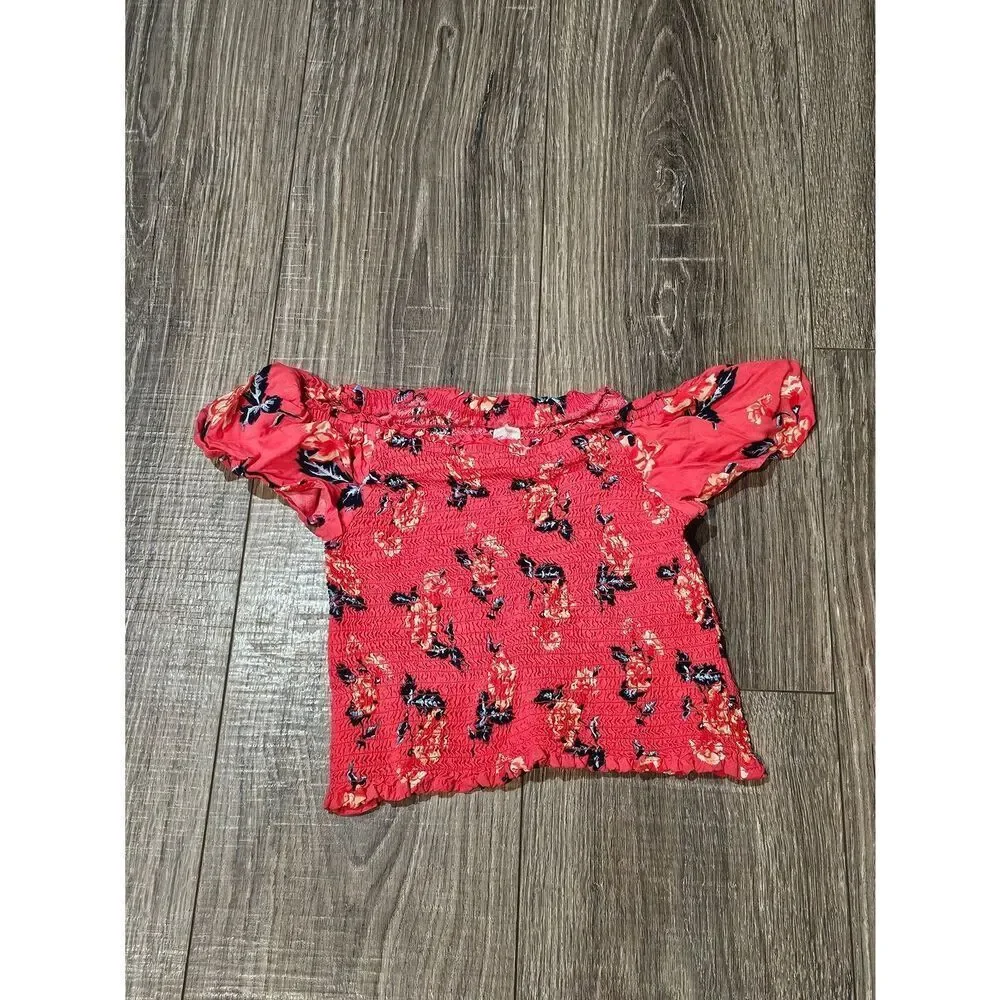 Girls Justice Two Piece Set Size 6/7 Red Floral Off-Shoulder w/matching shorts